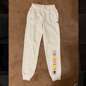 White champion sweat pants